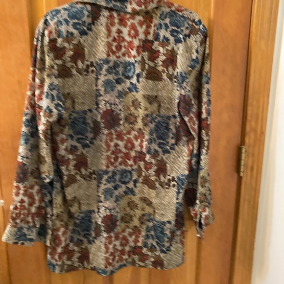 Button down top small - Picture 5 of 11